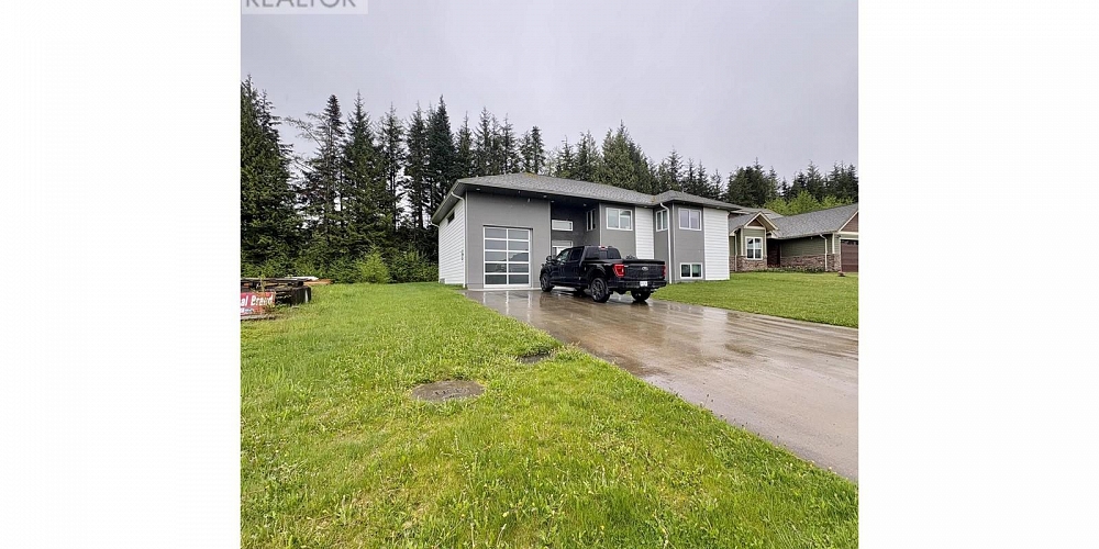 49 WOZNEY STREET Kitimat Photo 25 49 WOZNEY STREET Kitimat Photo 25